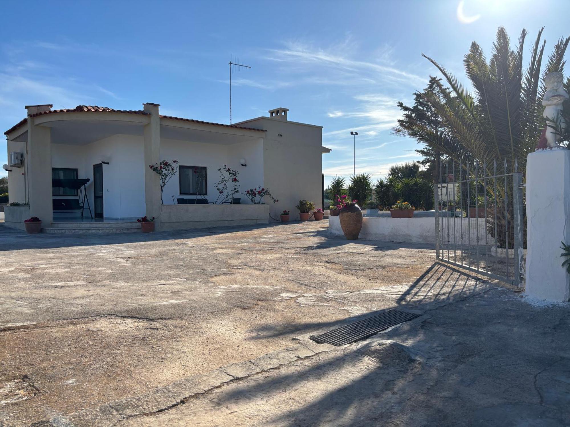 Lilly'S House Villa Torre Santa Sabina Exterior foto