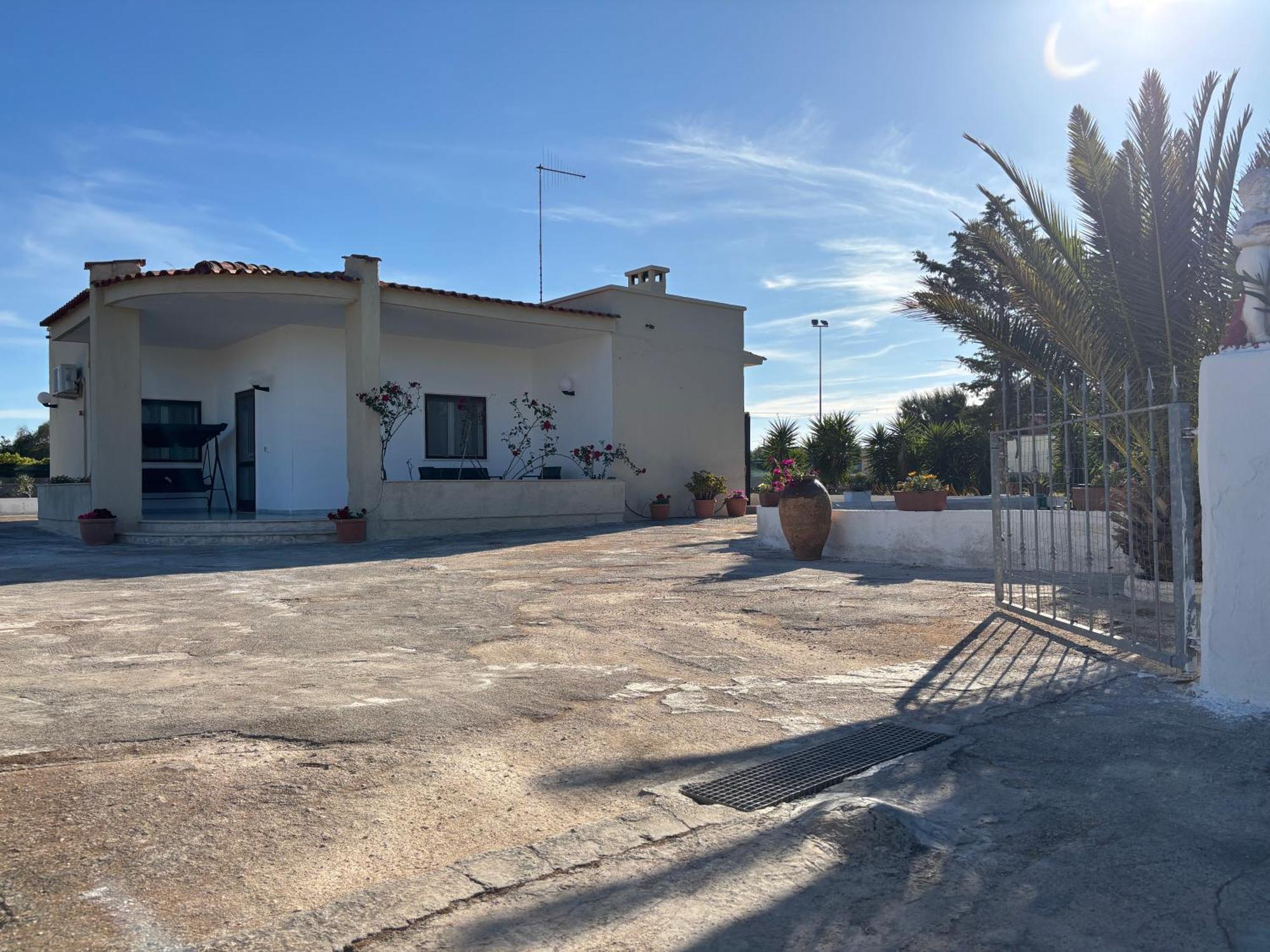 Lilly'S House Villa Torre Santa Sabina Exterior foto