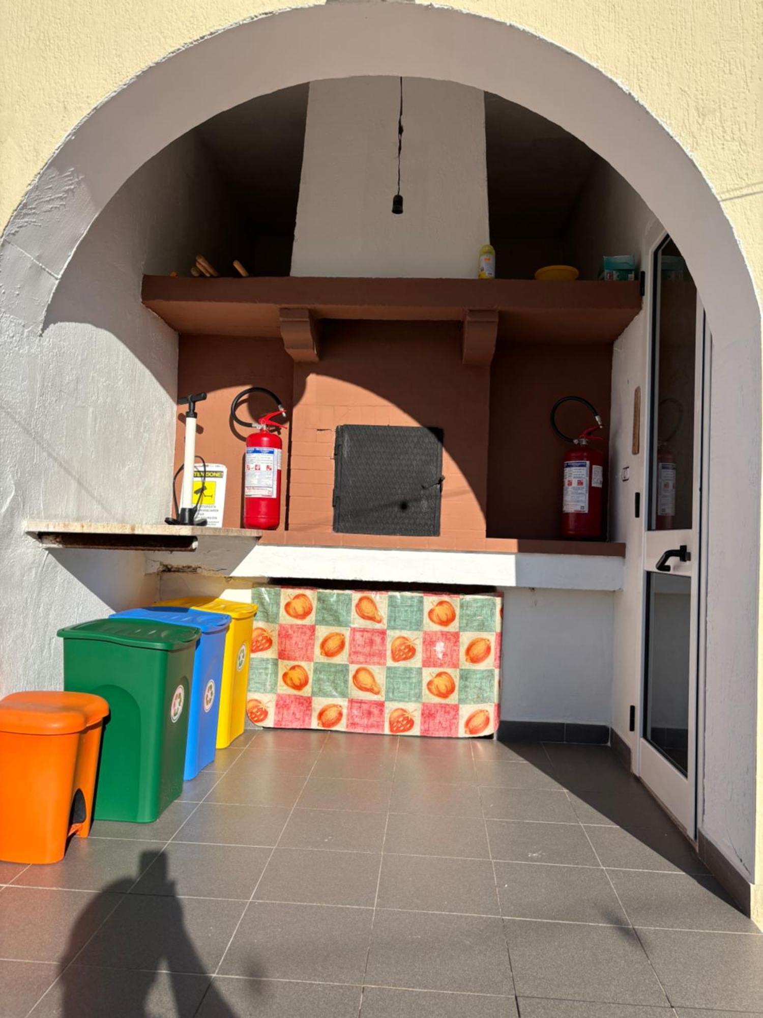 Lilly'S House Villa Torre Santa Sabina Exterior foto